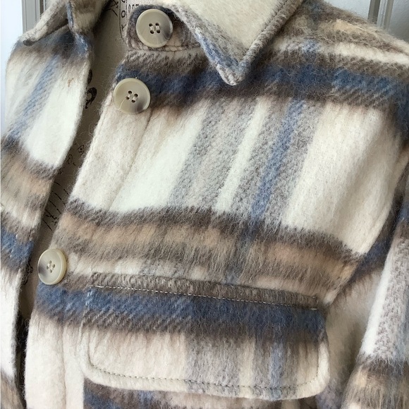 🤎 Plaid H&M Shacket 🤎 - Picture 6 of 11